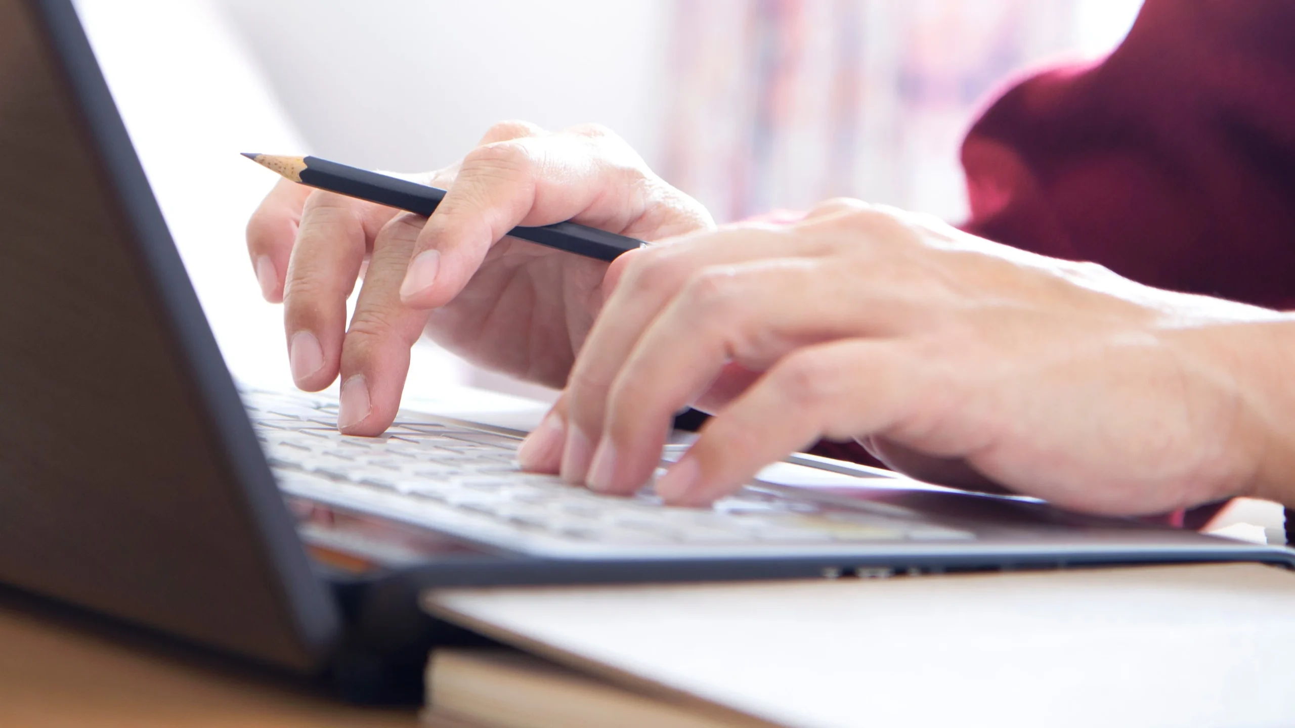 Article Spinning and Linking: